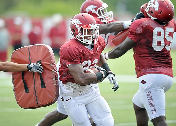 Jonathan Williams stood out during the Razorbacks' scrimmage on Saturday. 