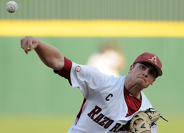 Arkansas' Barrett Astin pitches during the second inning of the game against Texas A&M Friday, April 19, 2013, at Baum Stadium in Fayetteville. 