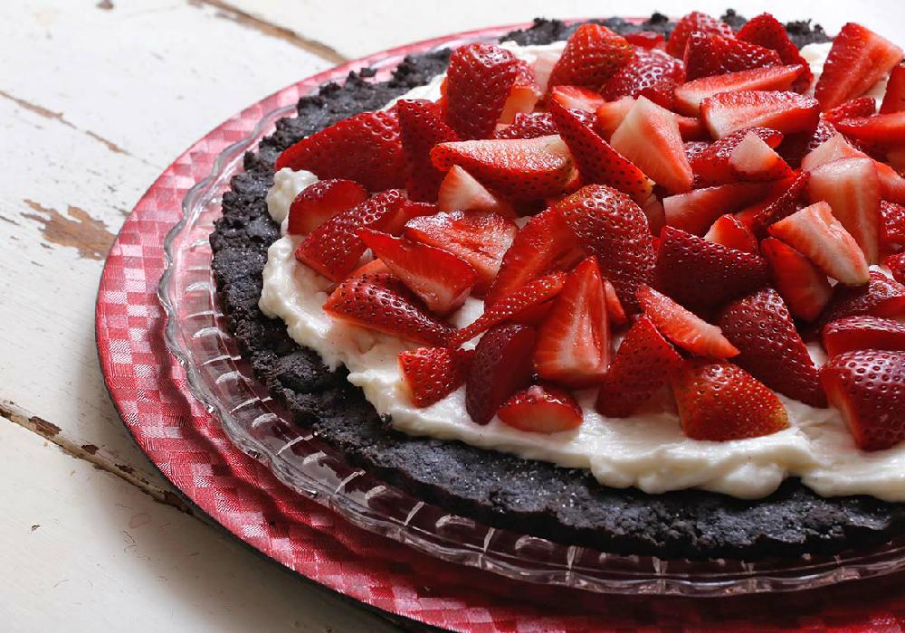 Arkansas Democrat-Gazette/JOHN SYKES JR. - Strawberry recipes. 050113