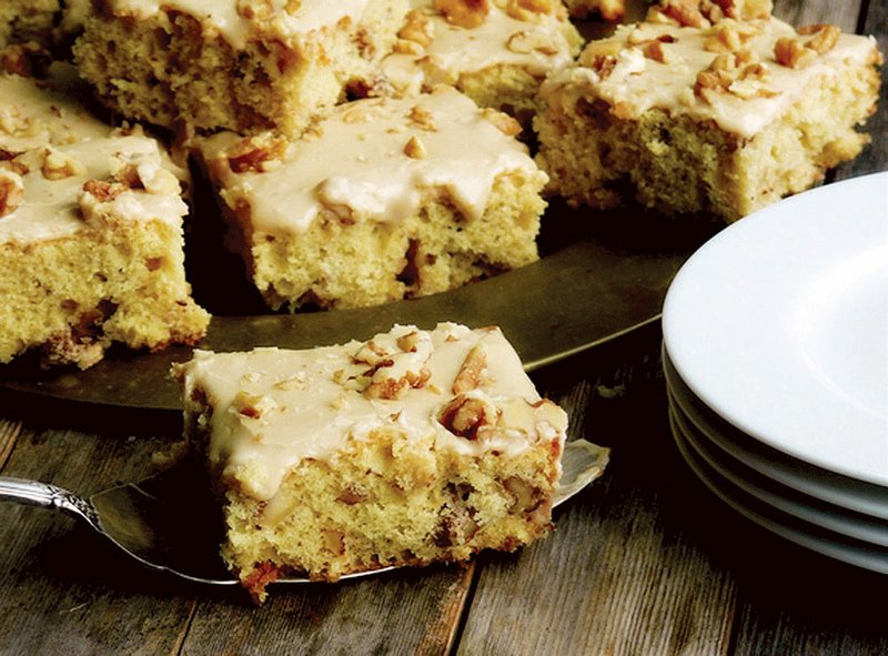 Buttermilk-Walnut Snack Cake With Praline Frosting
