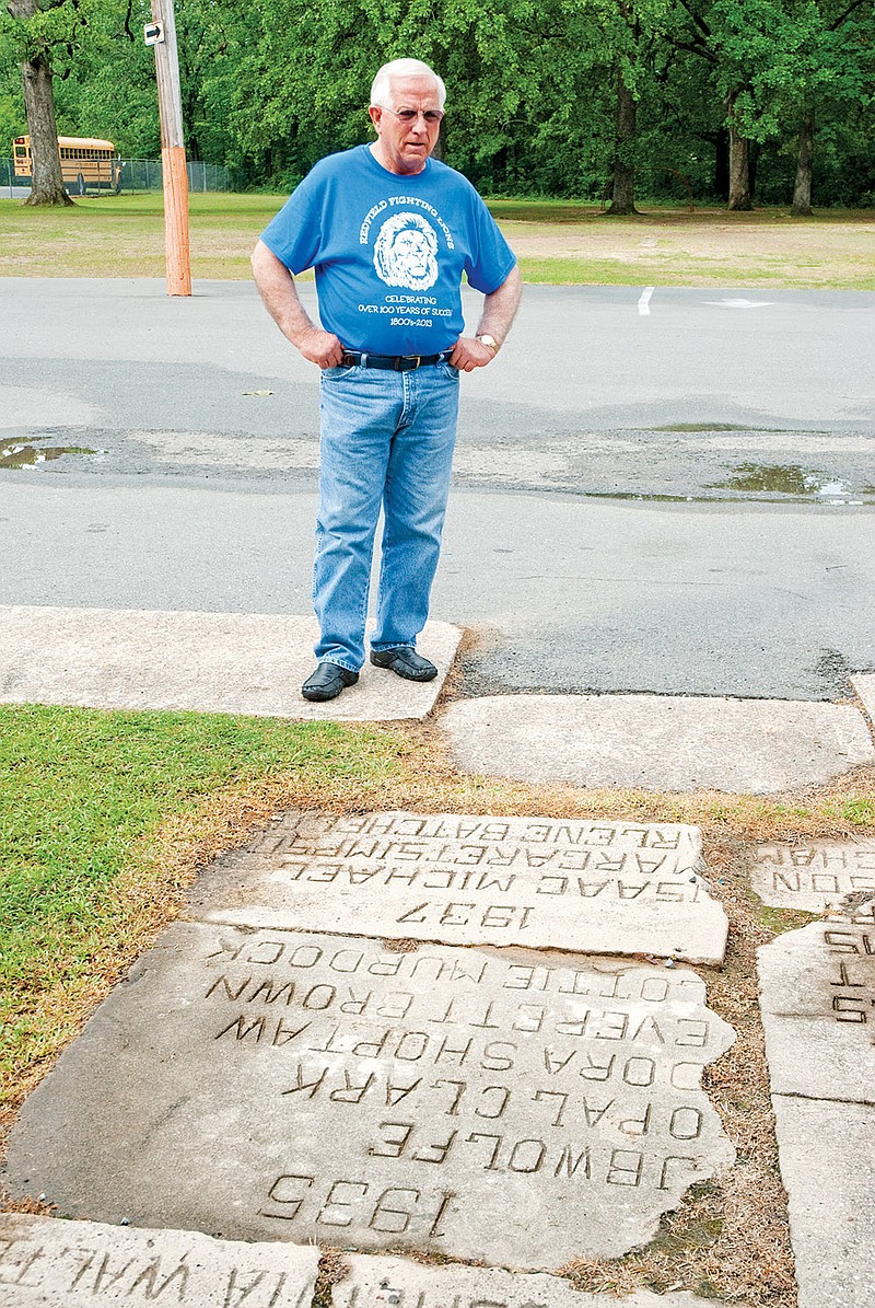 Students celebrate Redfield memories The Arkansas DemocratGazette