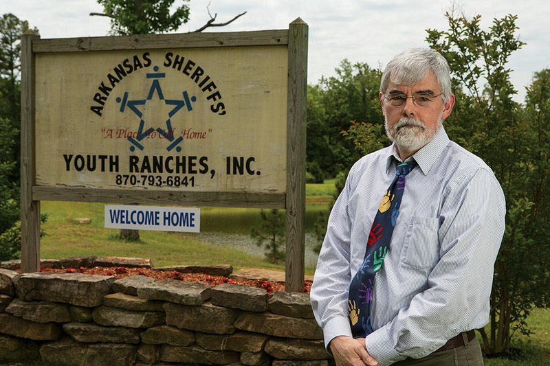 Mike Cumnock, CEO of Arkansas Sheriffs’ Youth Ranches, has announced plans to retire at the end of the year, culminating a 28-year career with the organization. Cumnock and his wife, Sarah, have had an affiliation with the ranches since their inception in 1976.