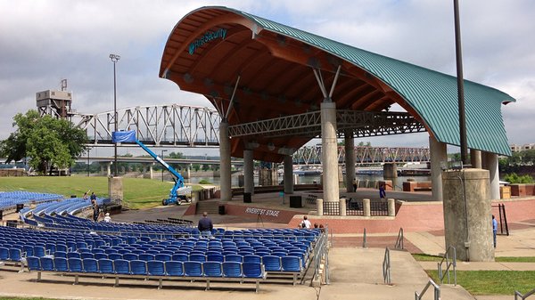 Newly-renovated amphitheater dedicated at Riverfront Park | The