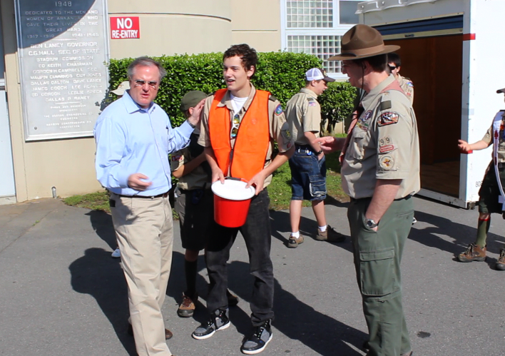 Scouts collecting supplies for Moore tornado relief efforts