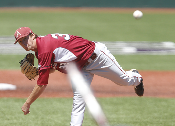 WholeHogSports - Stanek steps in as No. 1 starter