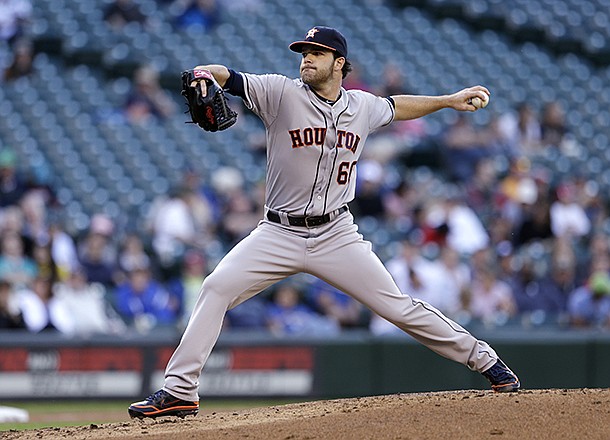 Dallas Keuchel strikes out 10 to lead Astros to 2-1 defeat of