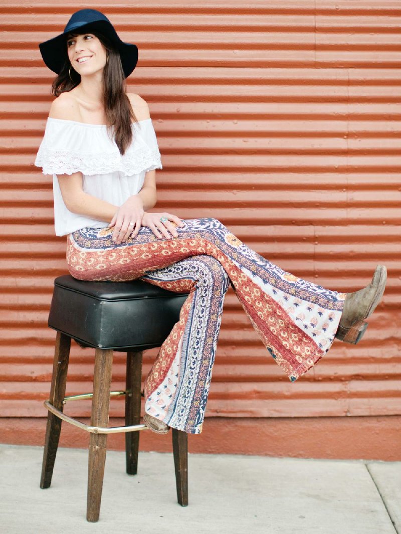 Nicki Bluhm 