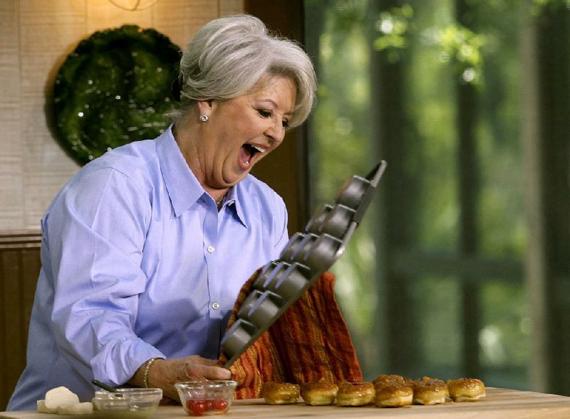 With Paula Deen no longer cooking on the Food Network, will she continue cooking in nearby Mississippi? 