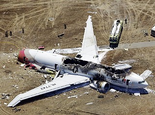Scores flee fiery plane crash | Northwest Arkansas Democrat-Gazette
