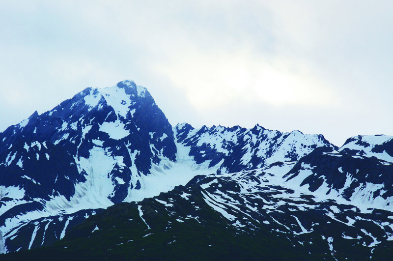 The boat ride out of Seward provides spectacular views of the surrounding mountains.