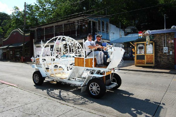 motorized cinderella carriage