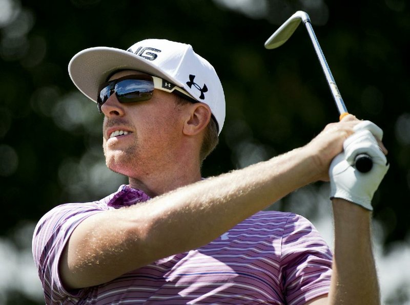 Hunter Mahan shot an 8-under-par 64 on Friday at the PGA Canadian Open and enters today’s third round with a two-stroke lead over John Merrick. 