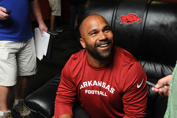 Bielema confirms Thomas’ departure