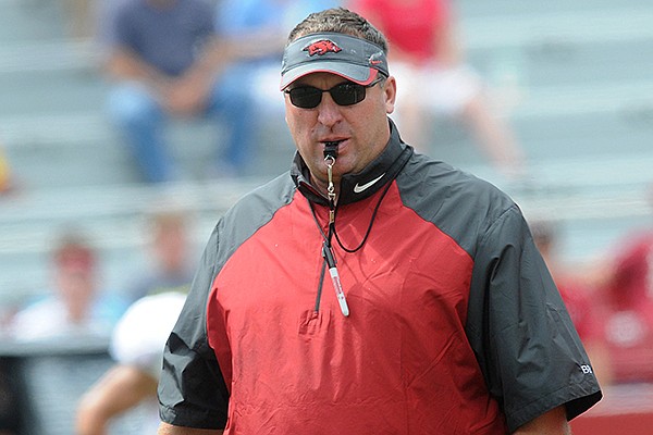 University of Arkansas head football coach Bret Bielema's relationship with tight end Hale Hentges has the Hogs in the running for the highly regarded prospect. 