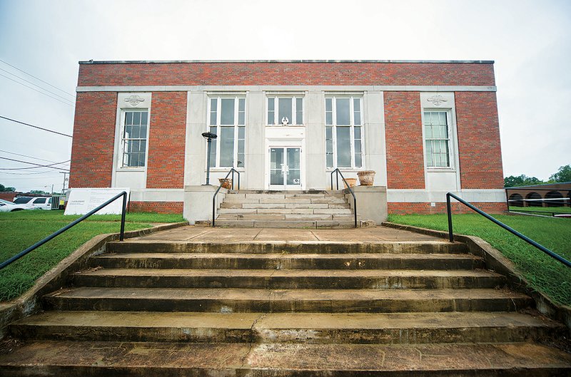 Former Morrilton post office to house OEM, 911 center The Arkansas