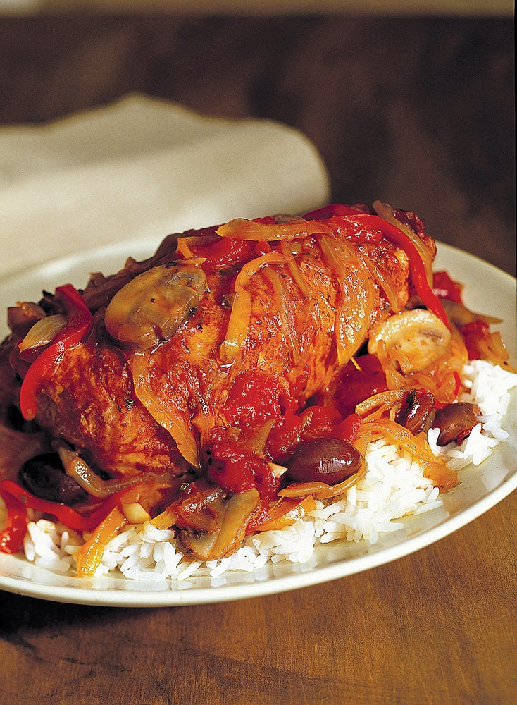 Braised Chicken With Tomatoes, Peppers and Red Wine