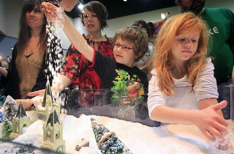 A shopping extravaganza invades the Statehouse Convention Center for the Junior League of Little Rock’s annual Holiday House. 