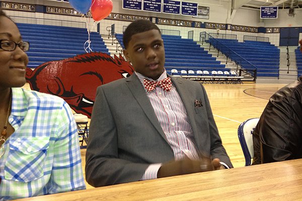 Forrest City forward Trey Thompson signs his national letter of intent Wednesday. 