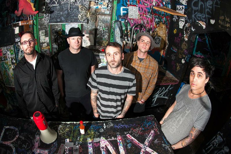 Swingin’ Utters bringin’ punk rock tunes to Tavern