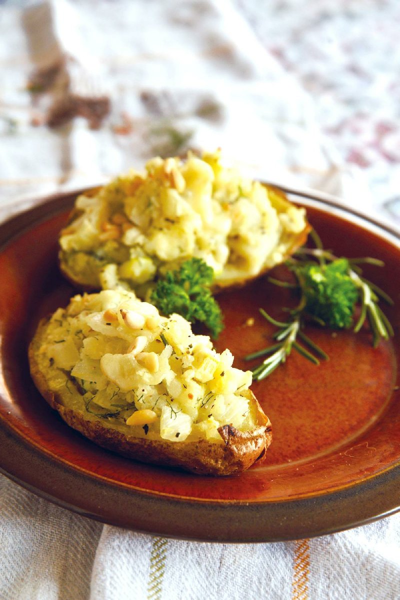 Fennel-Stuffed Potatoes 