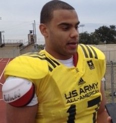 Defensive end Solomon Thomas will be making an official visit to Arkansas on Jan. 24. 