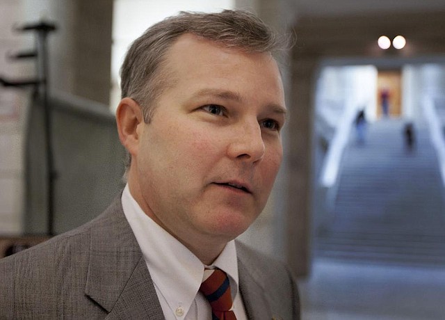 U.S. Rep. Tim Griffin said Wednesday that he’s seeking the Republican nomination for lieutenant governor this year.