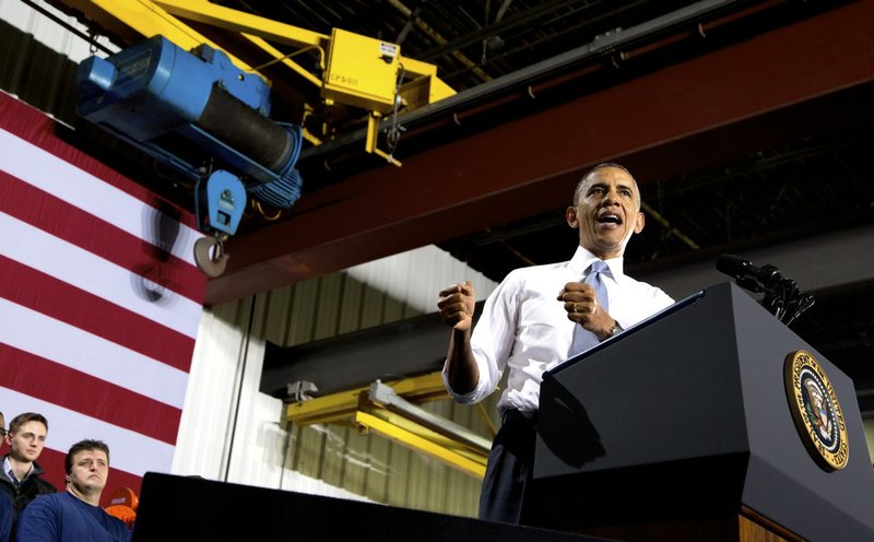 President Barack Obama speaks at General Electric’s Waukesha Gas Engines facility on Thursday, Jan. 30, 2014, in Waukesha, Wis. 