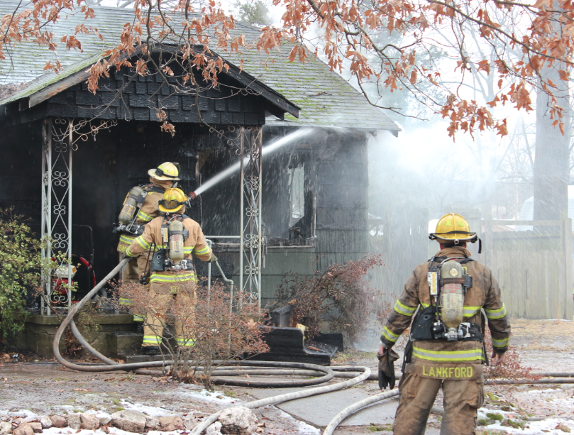 Crews battle house fire in North Little Rock
