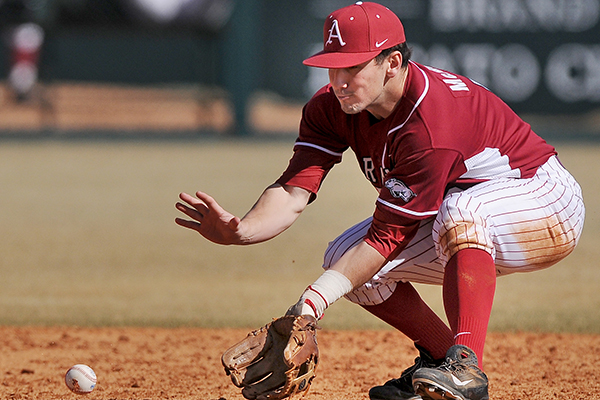 WholeHogSports - Arkansas holds off App State rally