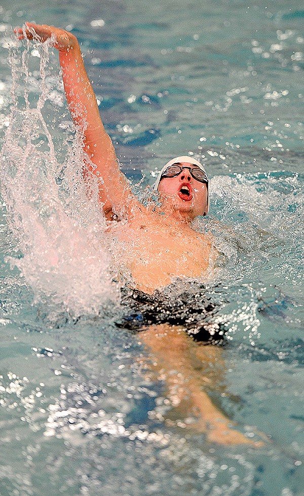 STAFF PHOTO ANTHONY REYES 
Jacob Carroll, of Rogers High, is part of the Mounties’ 400 free relay team that has already posted a state swim meet qualifying time.