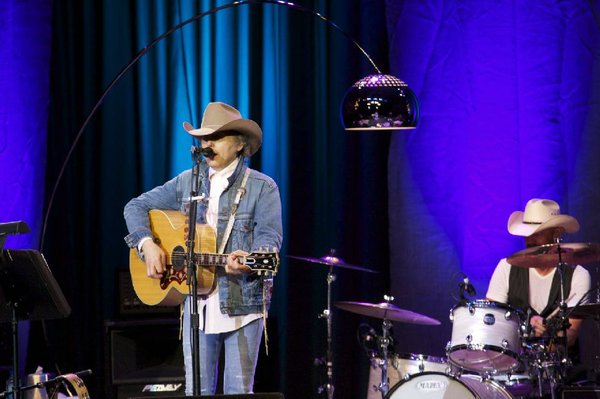 Dwight Yoakam Returns For El Dorado Concert | The Arkansas Democrat ...