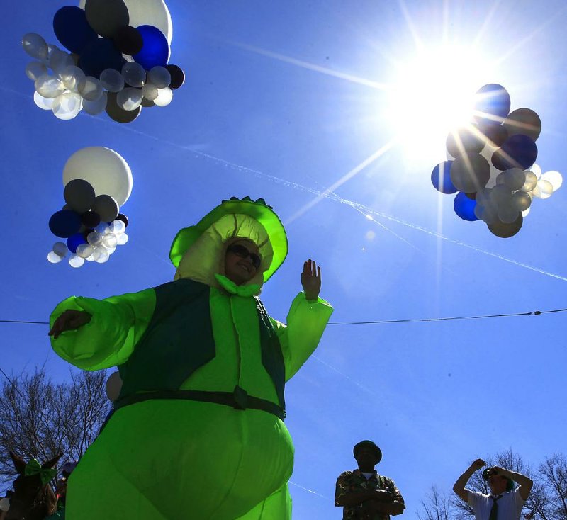An afternoon of Irish-themed fun waits for Little Rock and North Little Rock as the Irish Cultural Society of Arkansas presents its 14th annual Rock to North Little Rock St. Patrick’s Day Parade. “Arkansas has taken us to heart,” says parade chairman Tim Ryan. 
