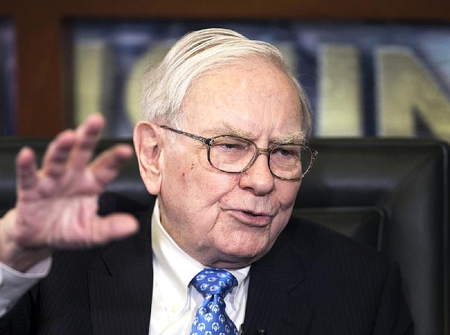 Warren Buffett was willing to pay $1 billion to anyone who could predict the correct winner of each game in the NCAA Tournament. In less than two days, thanks mainly to Dayton and Mercer, there were no entrants eligible for the prize. 