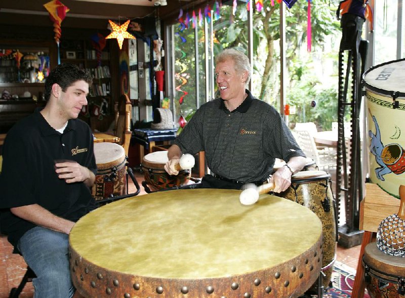 Bill Walton — yes, that’s him banging on a large drum in 2005 — discussed many things as an ESPN color commentator during Monday night’s Arkansas-California basketball game, and some of them even involved basketball. 