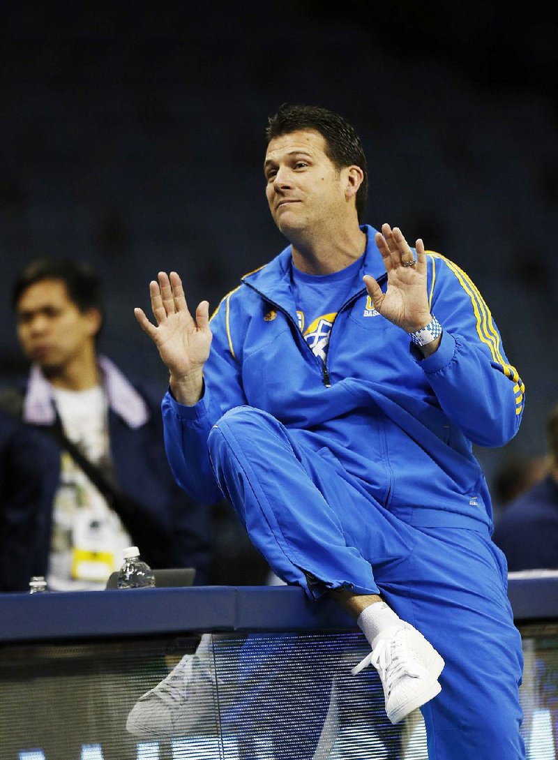 Steve Alford has UCLA in the Sweet 16 in his first season as Bruins’ coach. 