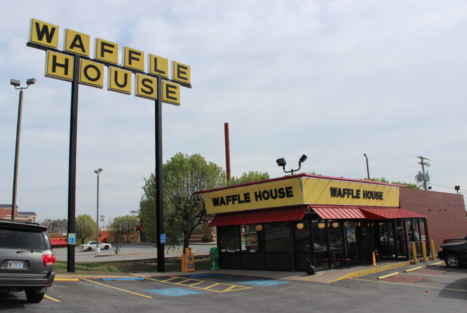 two shot after argument at little rock waffle house