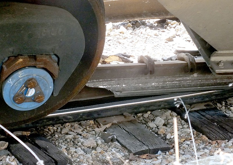 A hairline fracture within a rail was the cause of a train derailment April 8 that resulted in up to $900,000 in damage for the Arkansas & Missouri Railroad, according to Ron Sparks, chief of railroad police.