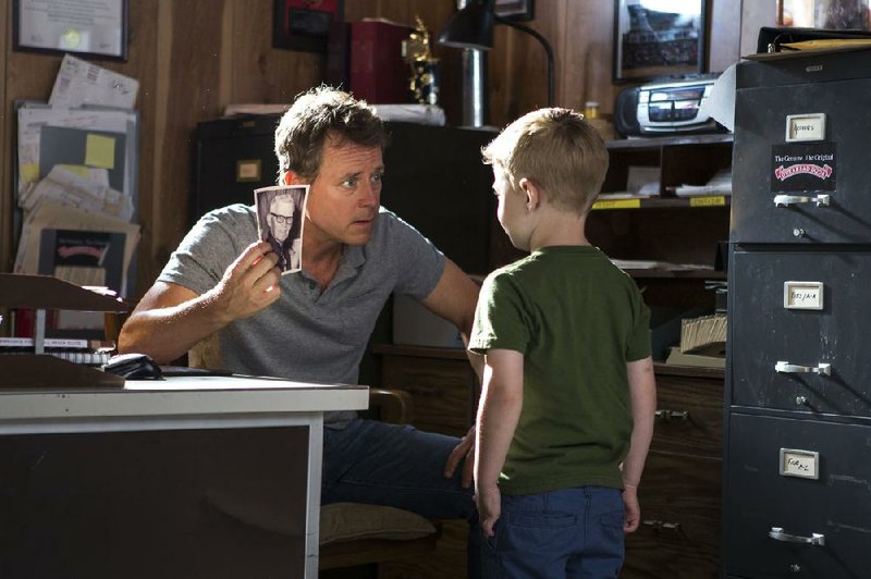 Greg Kinnear (left) and Conner Corum star in the faith-based film Heaven Is for Real. 