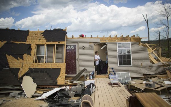 Central Arkansas marks year since tornado | The Arkansas Democrat ...