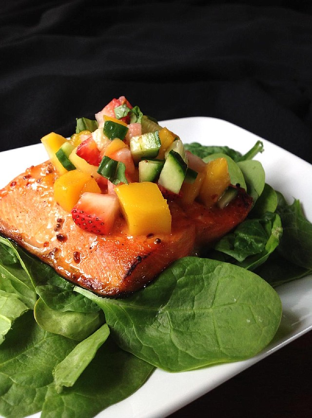 Broiled Salmon With Strawberry-Mango Salsa Over Spinach 