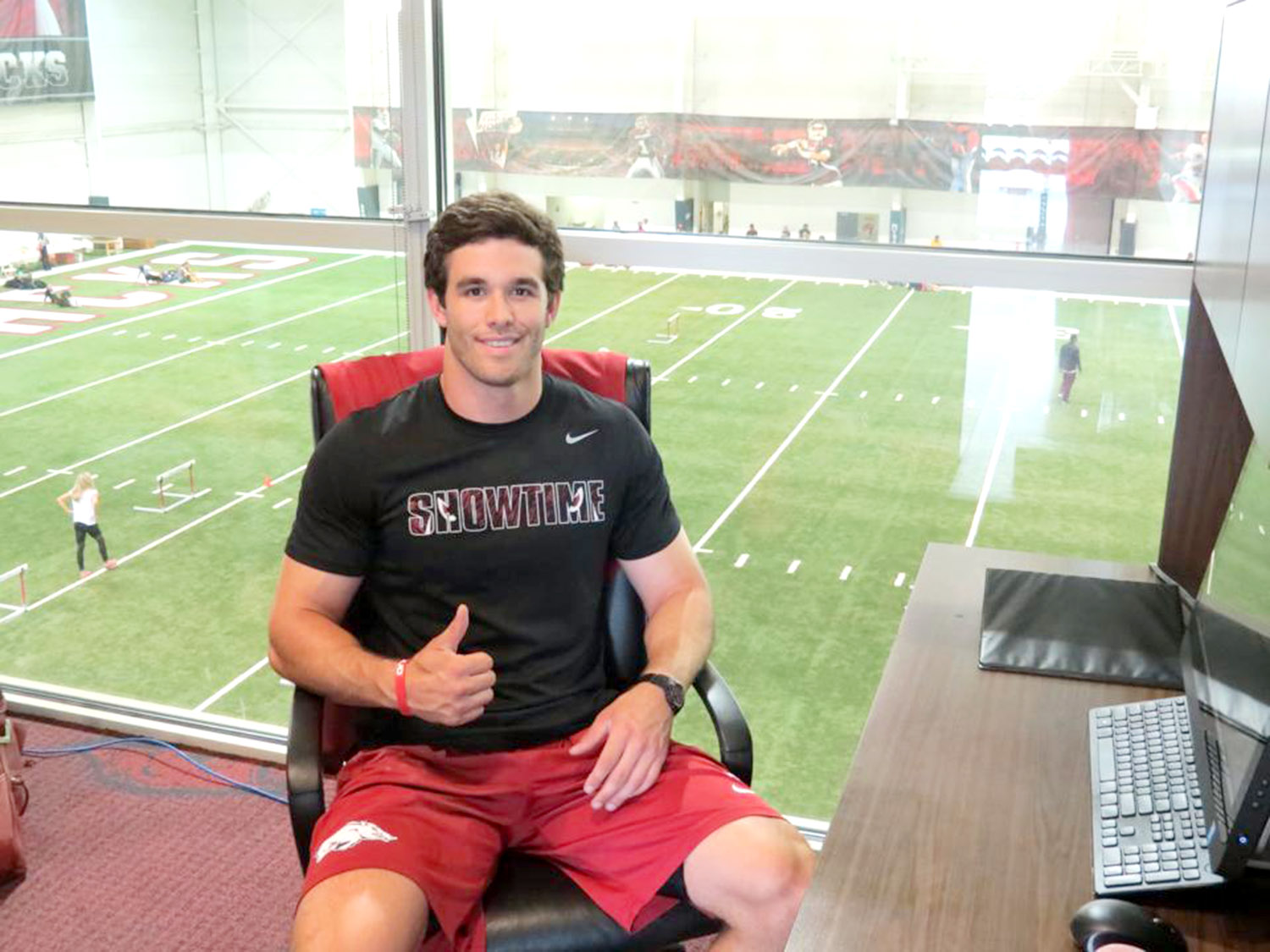 Razorback S Memorable Career Started As Walk On