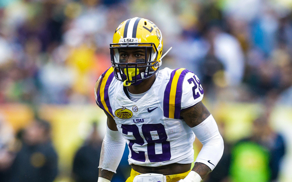 WholeHogSports - LSU player arrested after allegedly punching woman