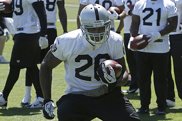 WholeHogSports - McFadden's Raiders career near end