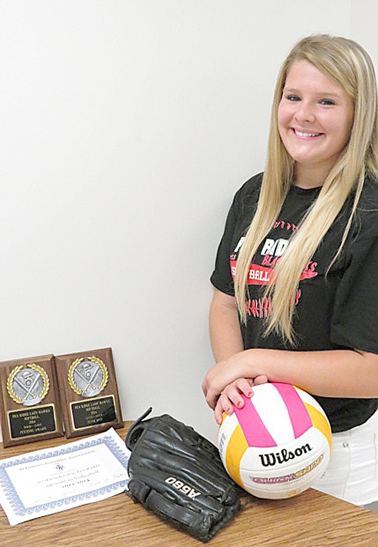 Photograph courtesy of John McGee Jerika Schooley named outstanding athlete.