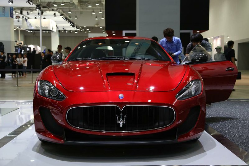 The Maserati Quattroporte diesel vehicle, produced by Fiat SpA, sits on display during the press day of the 2014 Busan International Motor Show in Busan, South Korea, on Thursday, May 29, 2014. The Motor Show runs until June 8. Photographer: SeongJoon Cho/Bloomberg