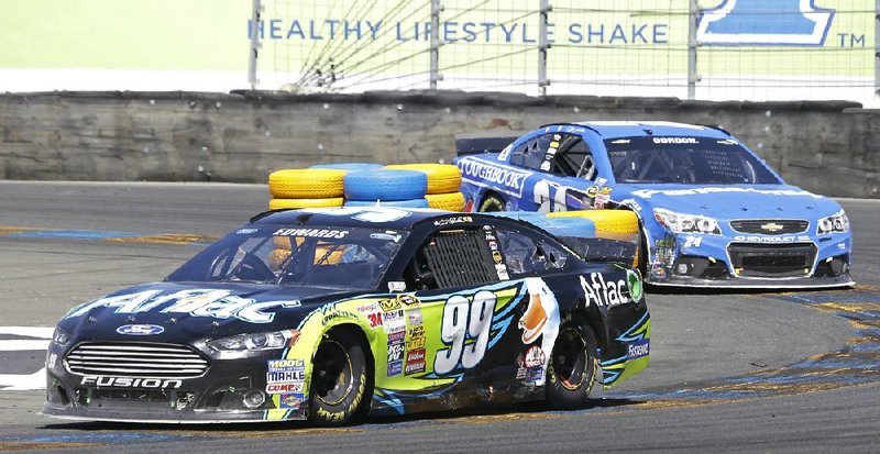 Edwards holds off Gordon at Sonoma