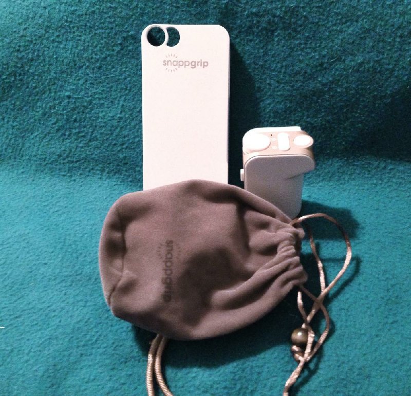 Special to the Democrat-Gazette/MELISSA L. JONES
The Snappgrip includes an iPhone case, the grip itself with camera controls, a charging cable and carrying bag. An app is required for the grip to work. The app is available in the Apple App Store. 