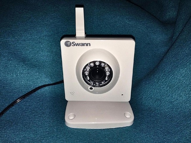 Special to the Democrat-Gazette/MELISSA L. JONES
The SwannEye HD Plug and Play ADS-455 security camera works with mobile devices or a computer, though the software isn't as easy to use as it should be
