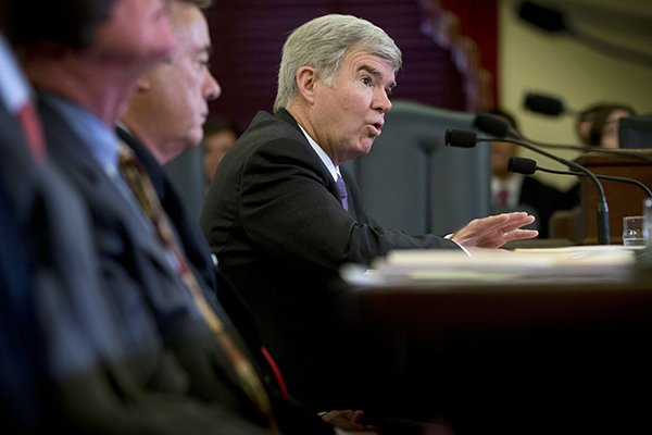 National Collegiate Athletic Association (NCAA) President Mark Emmert testifies on Capitol Hill in Washington, Wednesday, July 9, 2014, before the Senate Commerce Committee hearing on the NCAA's treatment of athletes. (AP Photo/Pablo Martinez Monsivais)