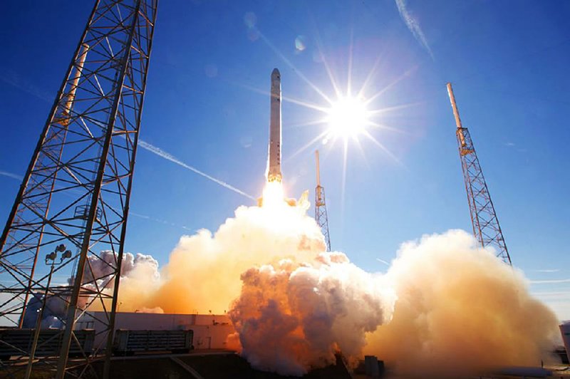 A SpaceX Falcon 9 rocket lifts off from a launch pad at Cape Canaveral, Fla., in this 2012 fi le photo. The Air Force is investigating technical problems, including a fire, that happened during three successful Space Exploration Technologies Corp. rocket launches.